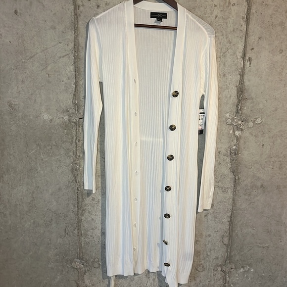 NEW International INC Company long cardigan - Picture 1 of 6